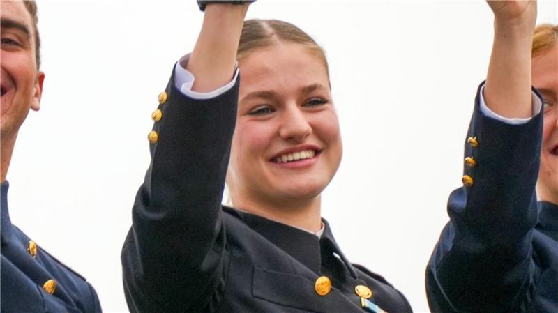 Ärger wegen Fotos der spanischen Kronprinzessin Leonor Die Tochter von König Felipe absolviert ihre militärische Ausbildung. (Archivfoto)