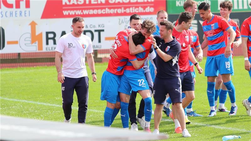 Die Trainer Milan Schweiger (links) und Benjamin Zielke: Die Mannschaft ist der Star.