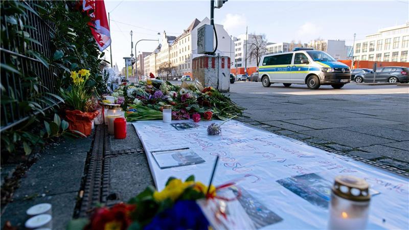 Mordanklage nach Auto-Anschlag auf Verdi-Demo in München Die Trauer nach dem Anschlag war groß. (Archivbild)