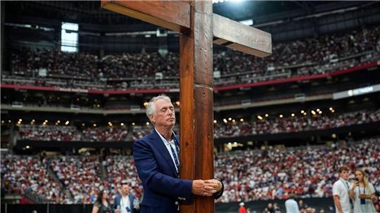 Die Trauerfeier wurde zu einer Mischung aus Gottesdienst und politischer Veranstaltung.