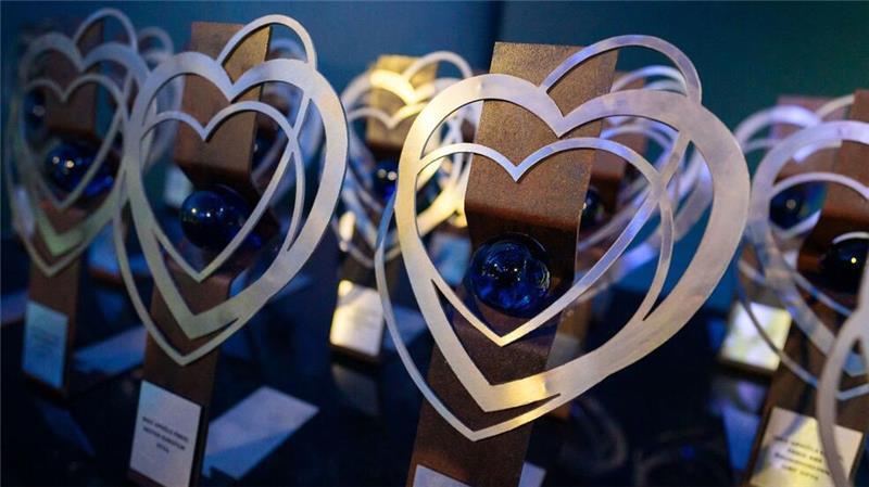 Die Trophäen stehen bereit: 57 Beiträge bewerben sich beim 46. Filmfestival Max Ophüls Preis um die begehrten Auszeichnungen und Preisgelder.
