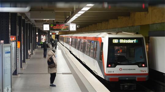 Die U1 wird vom 13. Juli bis zum 14. Oktober zwischen den Stationen Lattenkamp und Fuhlsbüttel Nord gesperrt. (Archivbild)