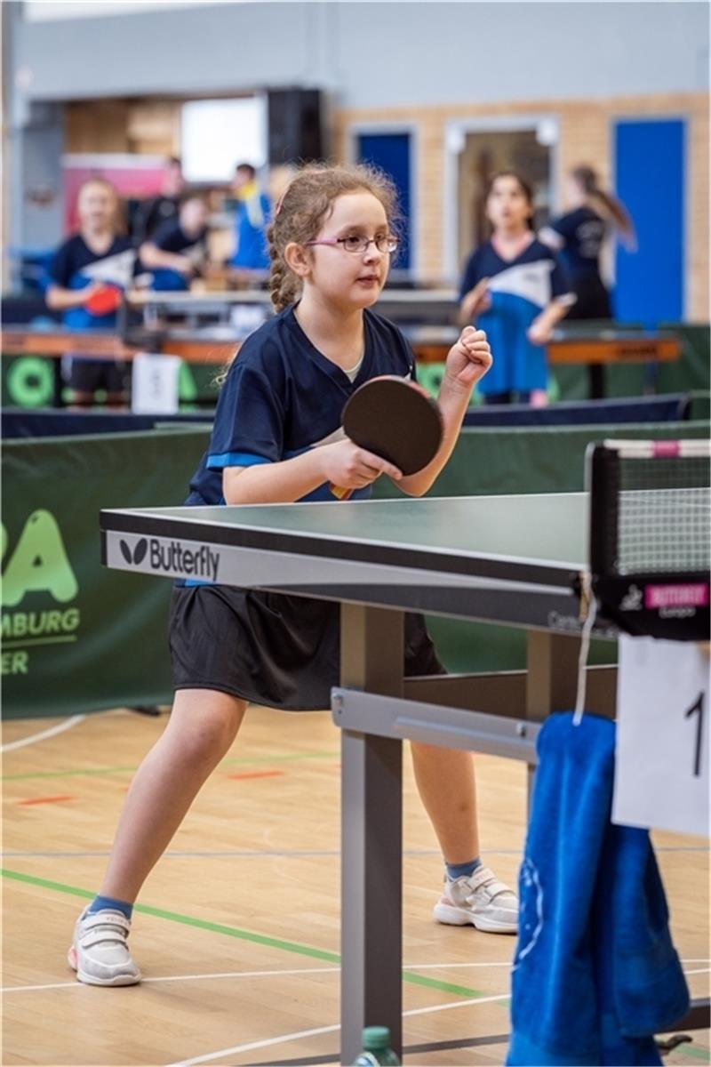 Die U11-Siegerin Adelina Schmidtke. Foto: TTKV Stade