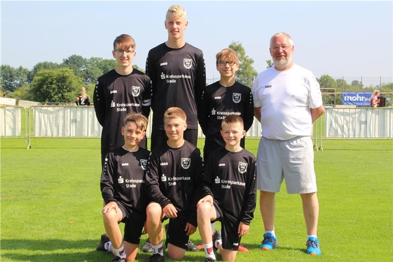 Die U16-Jungs wollen bei der DM überzeugen. Sie holten bei der Landesmeisterschaft Bronze, mussten aber trotzdem auf einen freien Platz bei der DM hoffen.