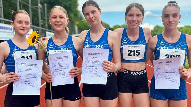 Die U16-Mannschaft des VfL Stade wurde Vierter. Sofia Odenbach, Greta Pauli, Liv Kluthe-Janssen, Nike Kluthe-Janssen, Anna von Rönne (von links) hatte starke Konkurrnz.