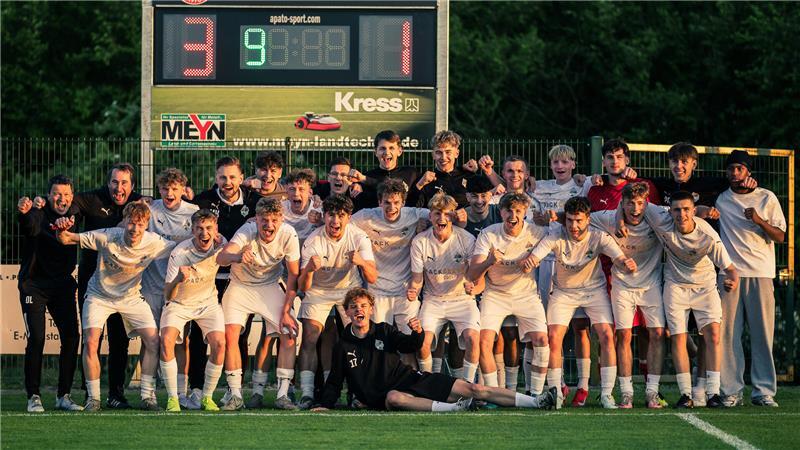 Die U19 von A/O/B/H/H brilliert im Pokal und steht im Finale Die U19 feiert den verdienten Heimsieg in Ahlerstedt und steht im Pokalfinale.