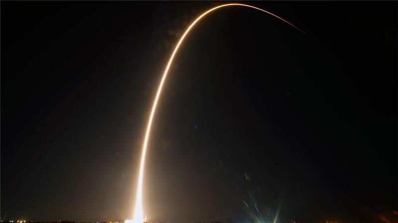 Zwei Mondmissionen mit einer Rakete gestartet Die US-Raumfahrtbehörde Nasa arbeitet mit zahlreichen privaten Firmen zusammen: unter anderem mit SpaceX für Raketenstarts, aber auch für Mondlandungen.
