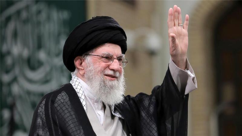 Die USA haben Irans Religionsführer Ajatollah Ali Chamenei vor einem erneuten Angriff auf Israel gewarnt.