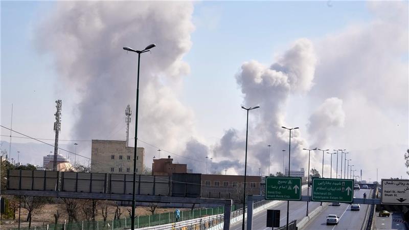 Die USA und Israel setzen ihre Angriffe fort. 