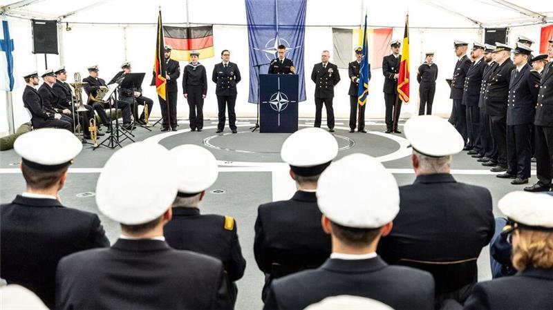 Die Übergabe erfolgte im Kieler Marinestützpunkt.