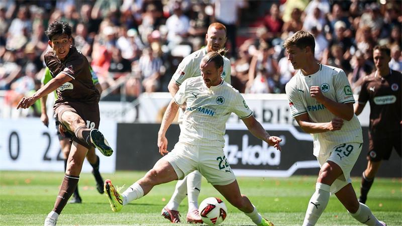 Die Überlegenheit nutzt dem FC St. Pauli gegen die SpVgg Greuther Fürth nichts. 