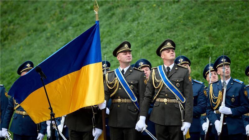 Die Ukraine geht am Samstag den Tag ihrer Nationalflagge. Am Sonntag ist Unabhängigkeitstag.