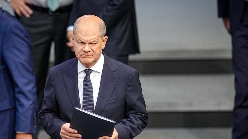 „Die Ukraine kann auch die von uns und unseren Verbündeten gelieferten Waffen einsetzen - immer in Übereinstimmungen mit internationalen rechtlichen Verpflichtungen“: Olaf Scholz.