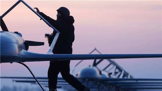Ukrainische Drohnen treffen Heizkraftwerk in Russland Die Ukraine verteidigt sich durch Angriffe auf Energieanlagen im russischen Hinterland. (Archivbild)