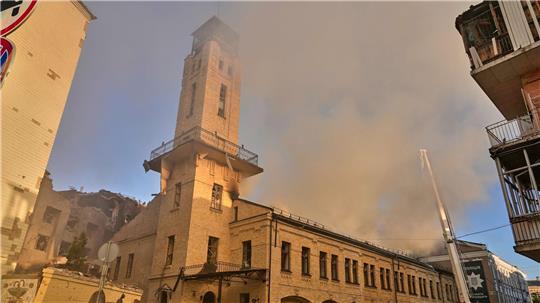 Die Ukraine verteidigt sich mit westlicher Hilfe seit mehr als vier Jahren gegen den russischen Angriffskrieg.
