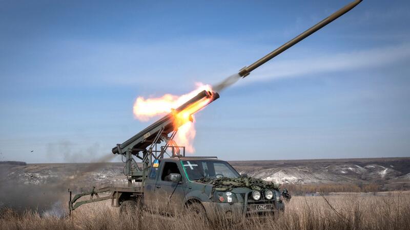 Die Ukraine verteidigt sich seit mehr als zwei Jahren gegen den russischen Angriffskrieg. Heute ist der 746. Kriegstag.