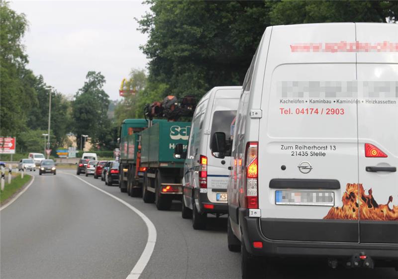 Die Umleitungsstrecke an der Lüneburger Schanze in Richtung Moisburger Straße. Foto: Richter