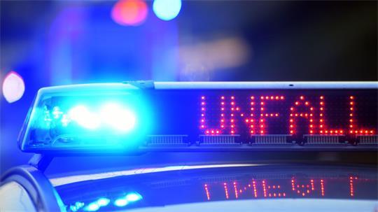 Die Unfallursache ist laut Polizei noch unklar. (Symbolbild)