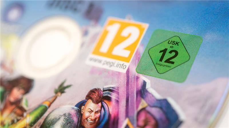 Spielkonsolen für Kinder: Was Eltern wissen müssen Die Unterhaltungssoftware Selbstkontrolle ist zuständig für die Prüfung zur Alterseinstufung von digitalen Spielen in Deutschland.