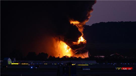 Die Ursache des Flugzeugabsturzes war zunächst unklar.