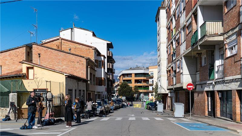 Die Ursache des Unglücks blieb zunächst unklar.