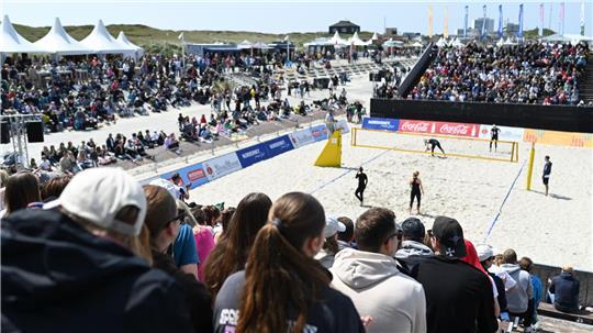 Die Veranstalter erwarten beim White Sands Festival an diesem Wochenende wieder rund 40.000 Besucher auf Norderney. (Archivbild)