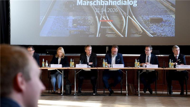 Die Verbesserungen auf der Marschbahnstrecke müssten laut Schleswig-Holsteins Ministerpräsident Daniel Günther „im Alltag unmittelbar spürbar werden“. 