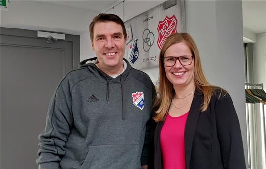 Die Vereinsvorsitzenden Tanja Cohrs (rechts) und Thorsten Bogotzek. Foto: Lohmann