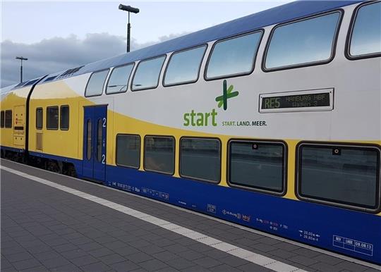 Die Verkehrsgesellschaft „Start Unterelbe“ bedient die Bahnstrecke Cuxhaven–Stade–Hamburg. Foto: Stephan