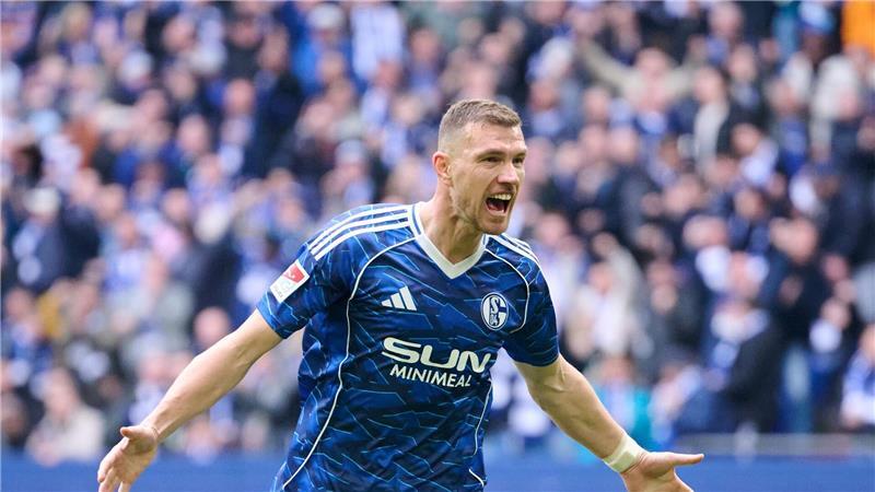 Die Verpflichtung von Edin Dzeko zahlte sich aus. (Archivbild)