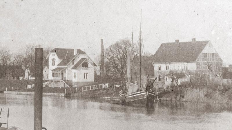 Wohnen wie der Adel: Historische Kostümführung in Osten Die Villa Irene 1908 in Osten.