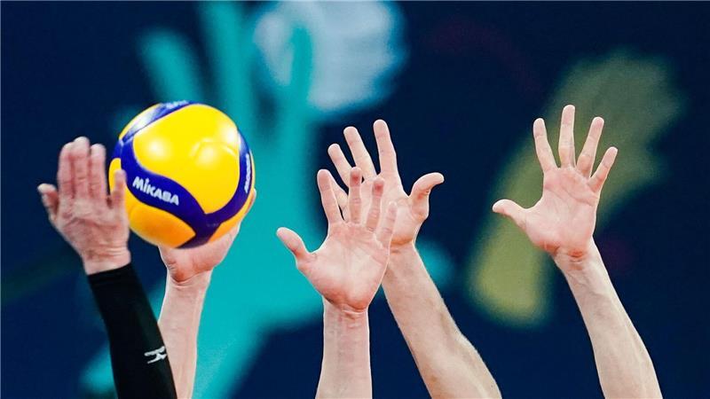 Hamburgs Volleyballerinnen haben Stuttgart zum Vorbild Die Volleyballerinnen des ETV Hamburg mischen in der neuen Saison ind er Bundesliga mit.
