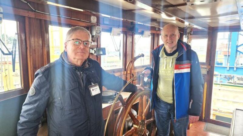 Die Vorsitzenden des Vereins „Alter Hafen Stade“, Klaus Kahrs (links) und Gerd Becker.