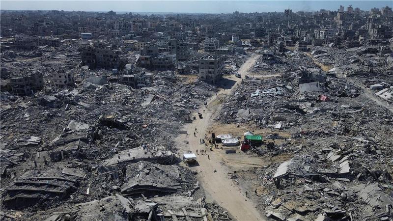 Weitere mutmaßliche Geisel-Leiche an Israel übergeben Die Waffenruhe im weitgehend zerstörten Gazastreifen gilt als fragil. (Archivbild)
