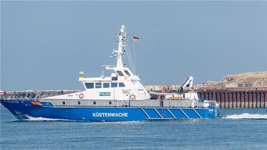 Die Wasserschutzpolizei hat eine Reihe von Kontrollen auf Schiffen vorgenommen. (Archivbild)
