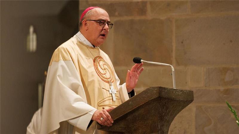 Bischof Dominicus: Weihnachtsgeschichte auch heute wichtig Die Weihnachtsgeschichte der Bibel hat nach Ansicht des katholischen Bischofs von Osnabrück, Dominicus Meier, auch für Menschen heute eine wichtige Botschaft. (Archivbild)