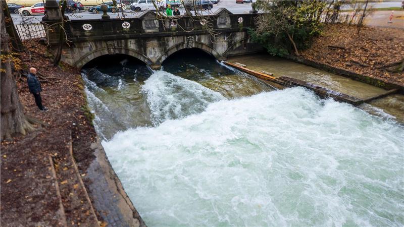 Die Welle war kurz wieder da - jetzt ist sie wieder weg. (Archivbild) 