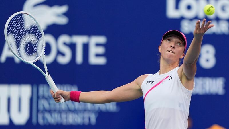 WTA Finals finden künftig in Saudi-Arabien statt Die Weltranglisten-Erste Iga Swiatek schlägt bei den WTA Finals künftig in Riad auf.