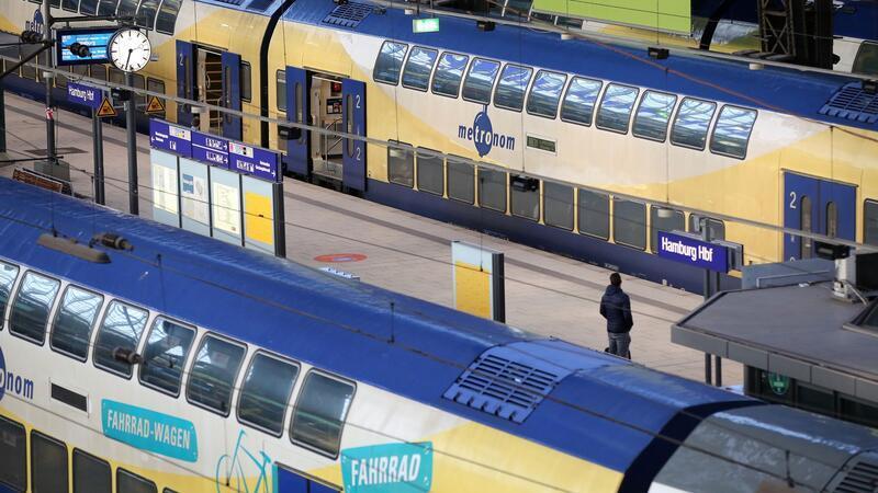 Die Wiederaufnahme des Zugbetriebs beim Metronom verzögert sich. (Archivbild)