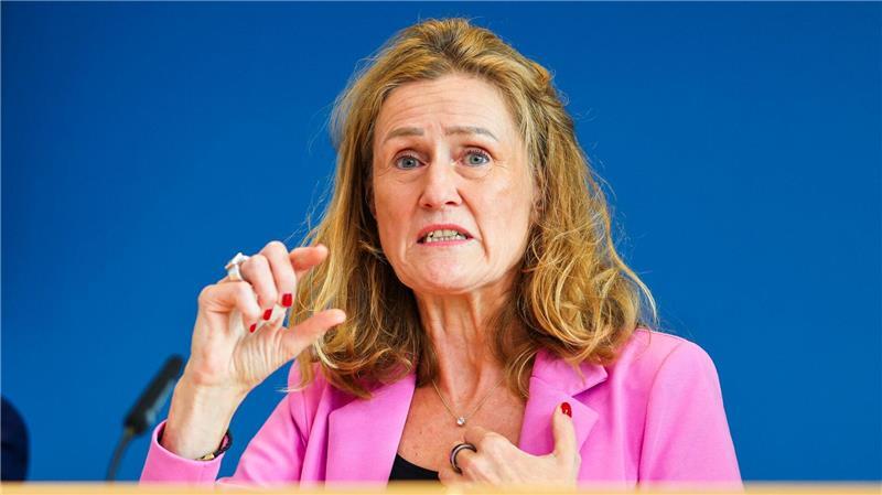 „Die Wirtschaft entwickelt sich gerade bei uns besser als gedacht“, sagte die Grünen-Politikerin