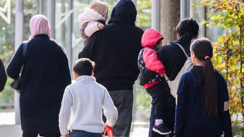 Zahl der Abschiebungen im ersten Halbjahr gestiegen Die Zahl der Abschiebungen steigt. (Archivbild)