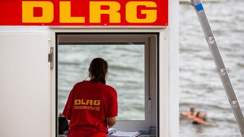 Die Zahl der Ertrunkenen ist zuletzt gestiegen. (Symbolbild)