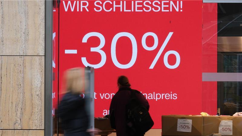 Die Zahl der Schließungen im Einzelhandel übersteigt die der Neueröffnungen deutlich.