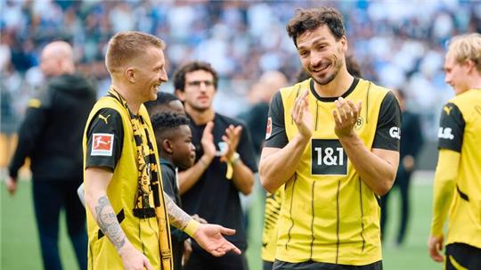 Die Zukunft der ehemaligen BVB-Profis Marco Reus und Mats Hummels ist weiterhin ungeklärt.