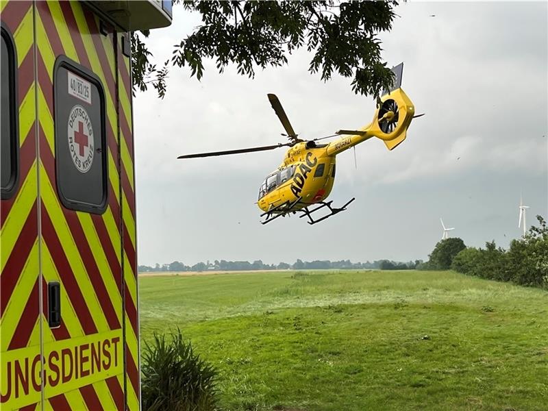 Junger Chrysler-Fahrer erfasst Zwölfjährige – Lebensgefahr Die Zwöljährige wurde per Rettungshubschrauber ins Krankenhaus nach Bremerhaven gebracht. Symbolfoto: Vasel