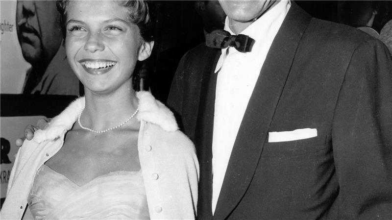 60er-Ikone und Franks Tochter - Nancy Sinatra wird 85 Die älteste Tochter von Frank Sinatra nahm mit ihrem Vater Songs auf. (Archivbild)