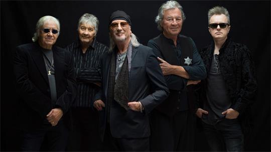 Die aktuelle Besetzung von Deep Purple: Ian Paice, Don Airey, Roger Glover, Ian Gillan und Simon McBride.