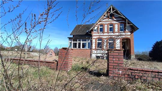 Die alte Villa aus dem Jahr 1910 steht auf der Fläche des Baugebiets Sonnenkamp Ost in Fredenbeck.