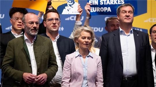 Die alte und neue EU-Kommissionspräsidentin von der Leyen plädiert für einen „technologieneutralen Ansatz“. (Archivbild)
