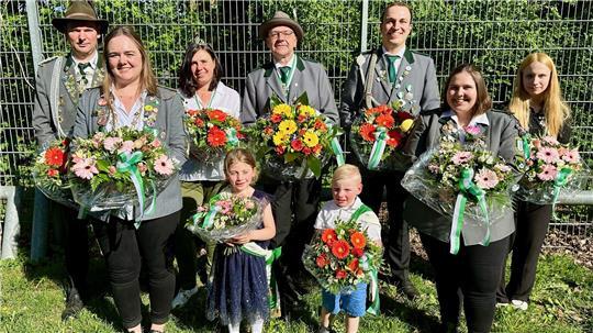Die amtierenden Würdenträger des Schützenvereins Wiepenkathen.